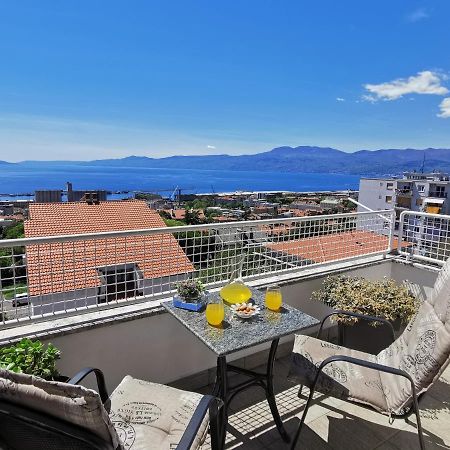 Apartment Belvedere With Seaview Rijeka Extérieur photo