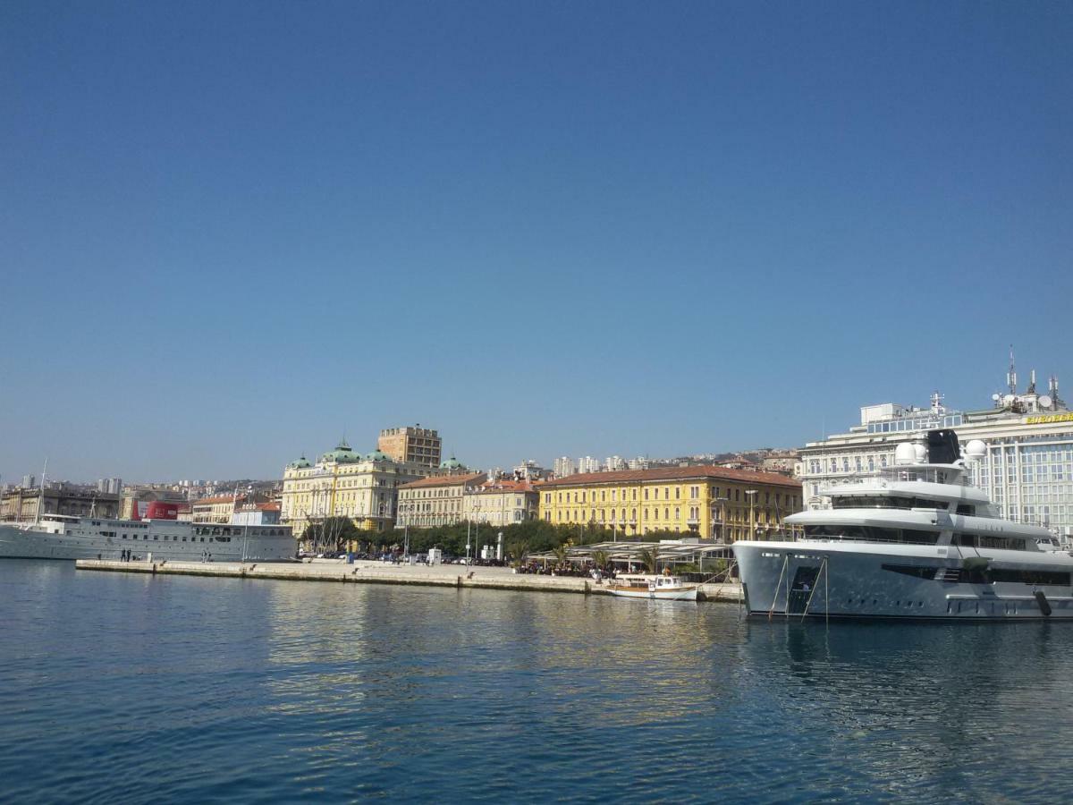 Apartment Belvedere With Seaview Rijeka Extérieur photo